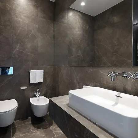 Elegant Urban Retreat In The Heart Of - Brera شقة ميلان