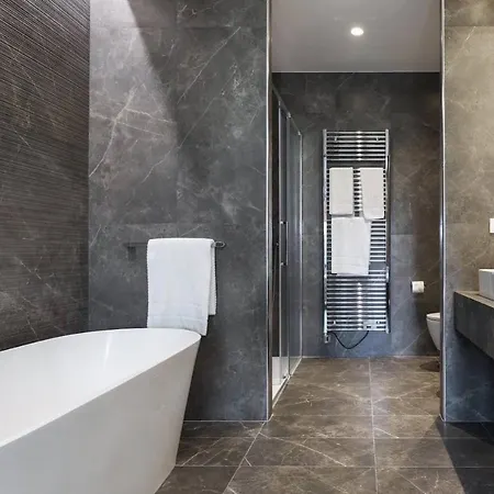 Elegant Urban Retreat In The Heart Of - Brera شقة
